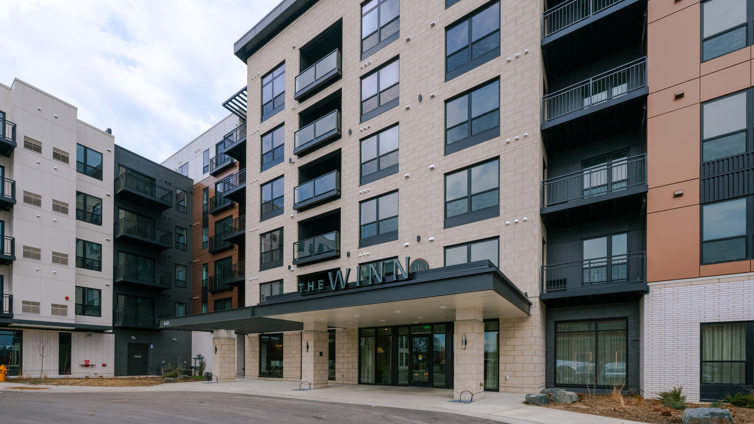 exterior shot of the winn at golden valley entrance.